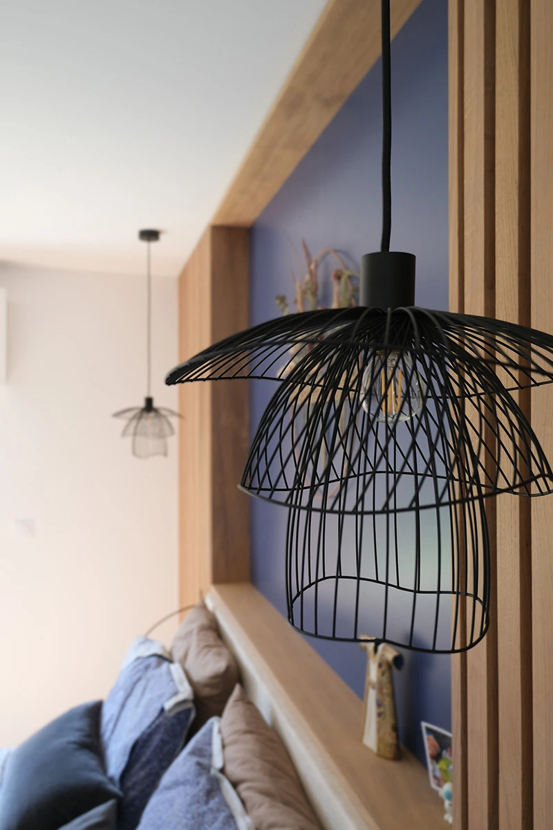 Projet Pervenche - Tête de lit sur mesure - Tasseaux chêne