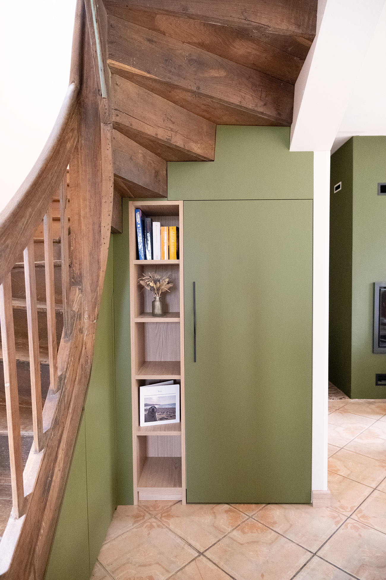 Meuble sous escalier sur mesure