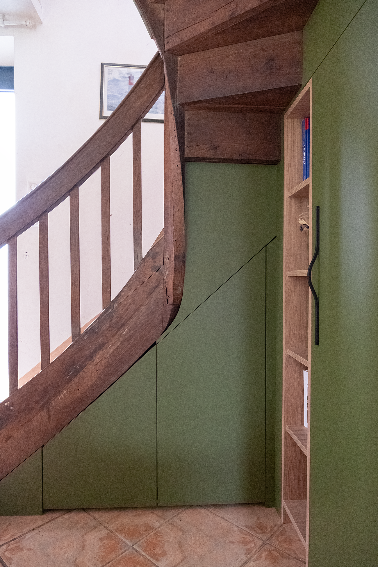 Meuble sous escalier sur mesure