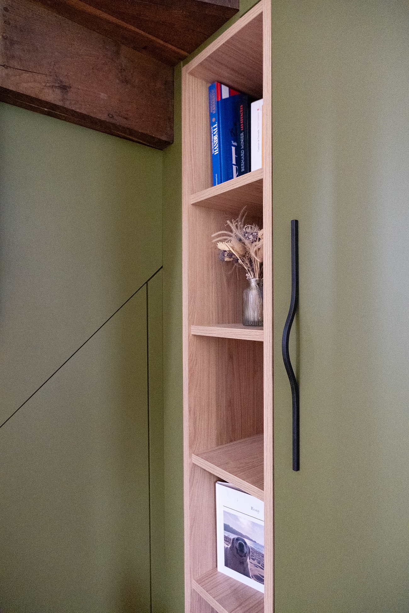 Meuble sous escalier sur mesure