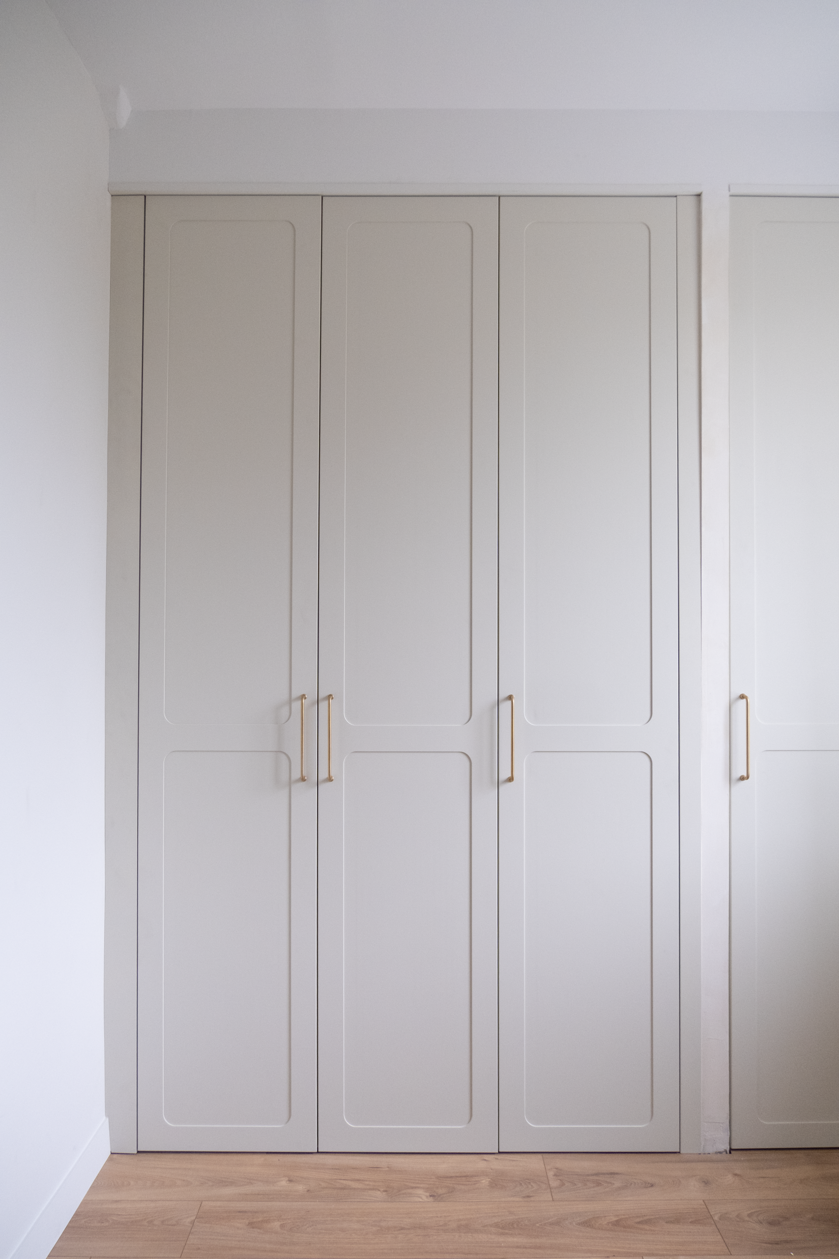 Dressing à cadre sur mesure